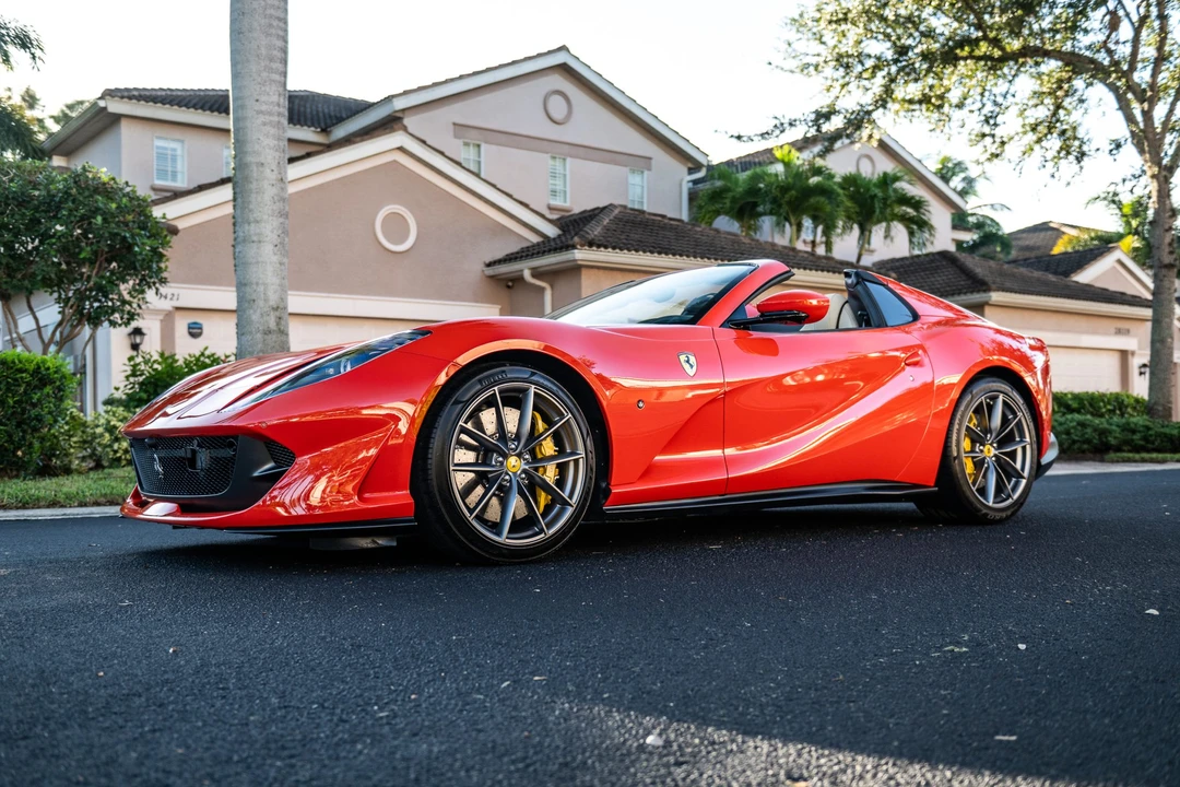 2022 Ferrari 812 GTS - Image 29 of 31