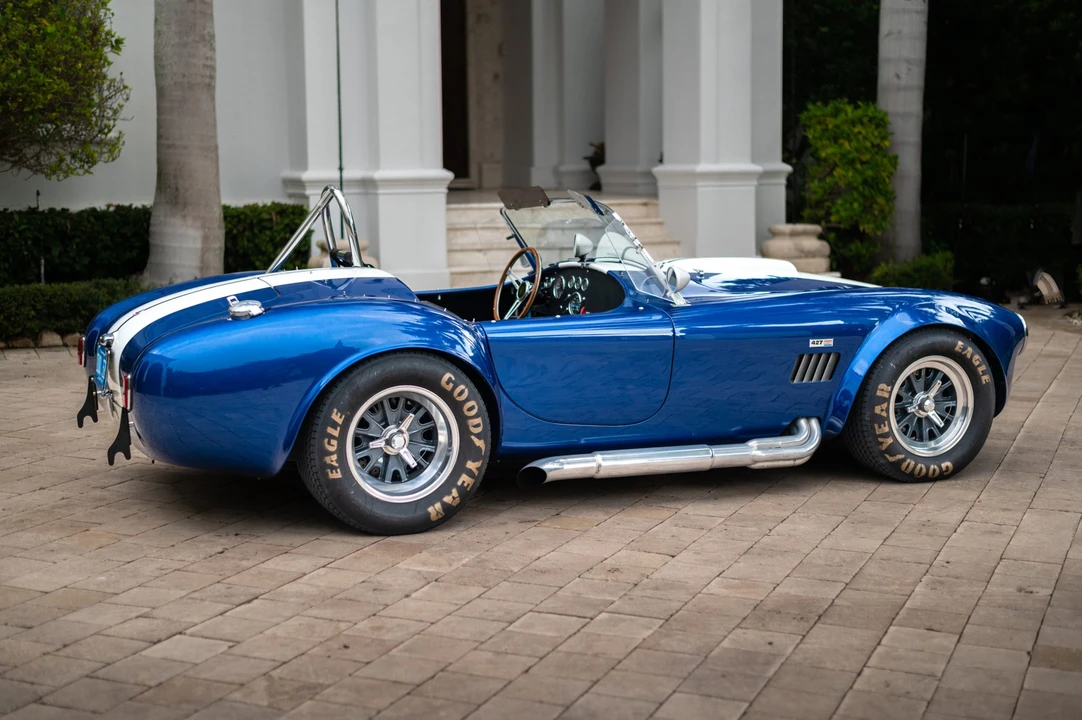 Shelby Cobra Replica - Image 22 of 31