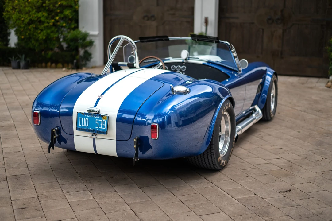 Shelby Cobra Replica - Image 20 of 31