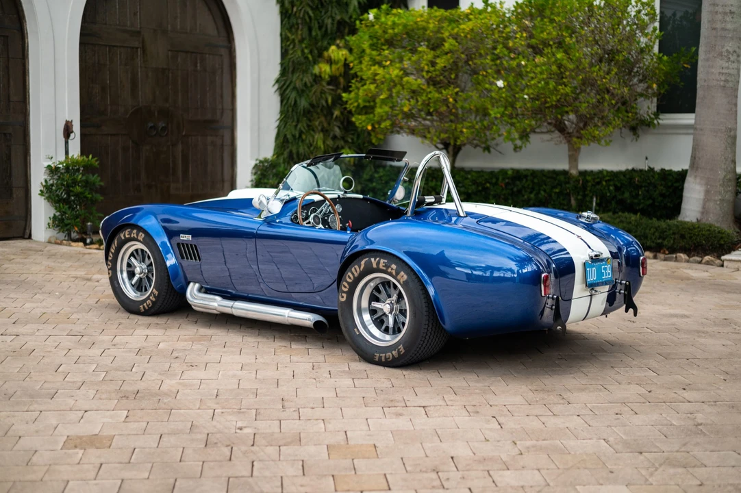 Shelby Cobra Replica - Image 12 of 31
