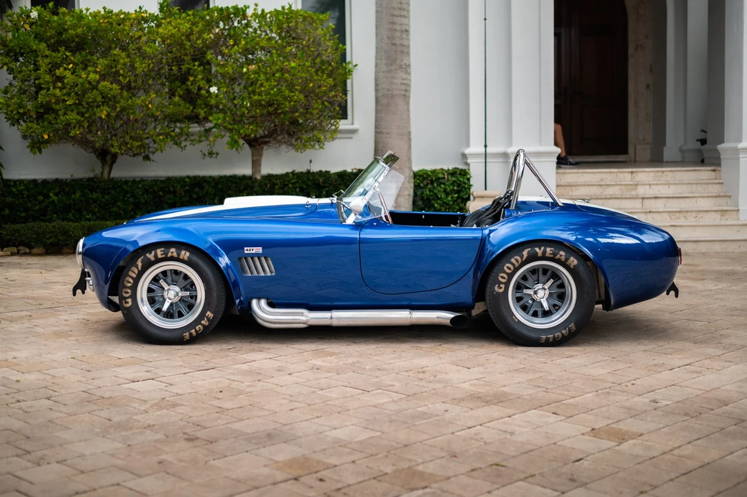 Shelby Cobra Replica - Image 10 of 31