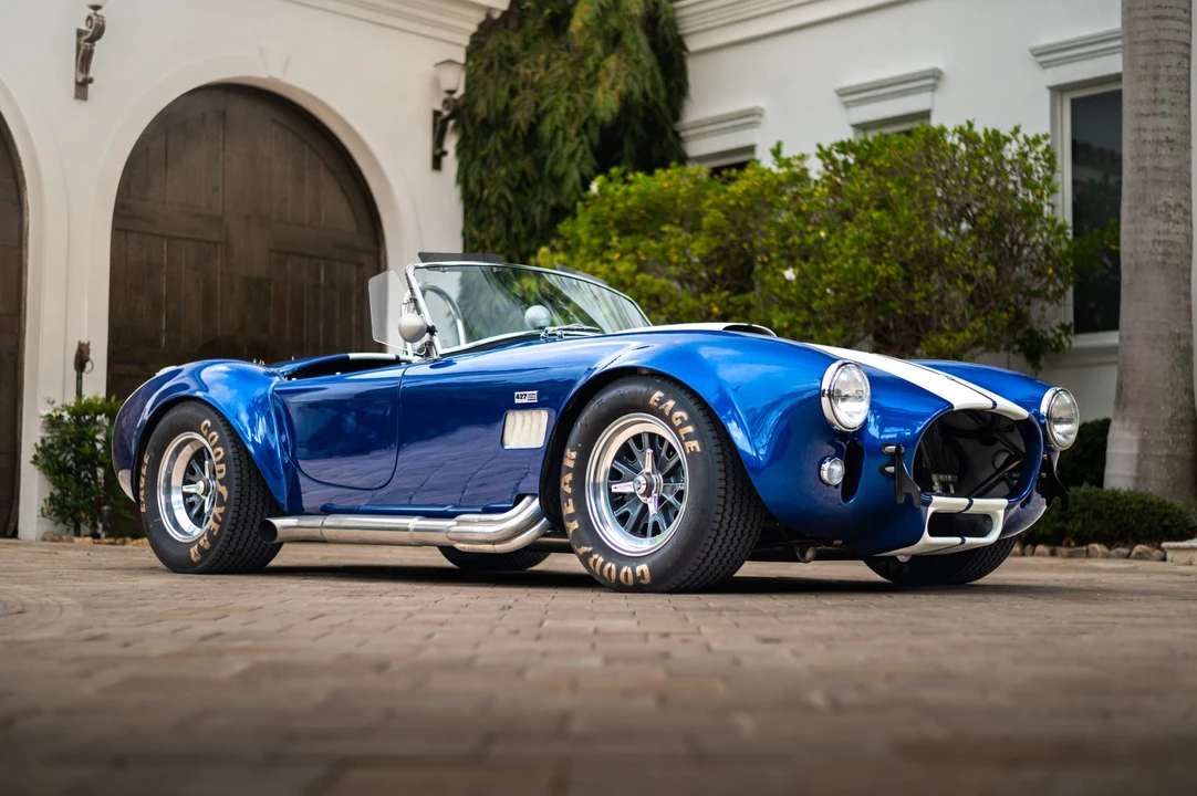 Shelby Cobra Replica - Image 28 of 31