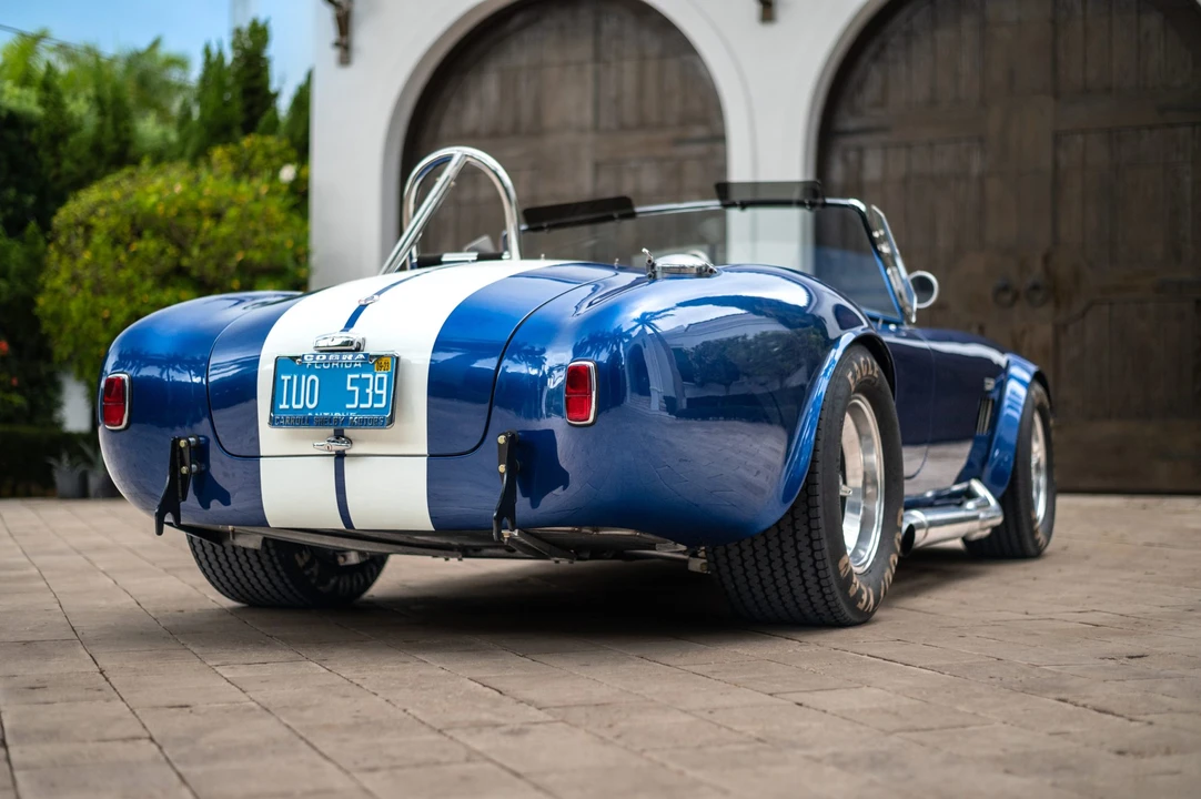 Shelby Cobra Replica - Image 21 of 31