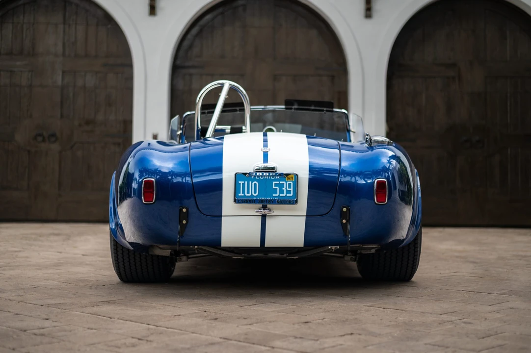 Shelby Cobra Replica - Image 18 of 31