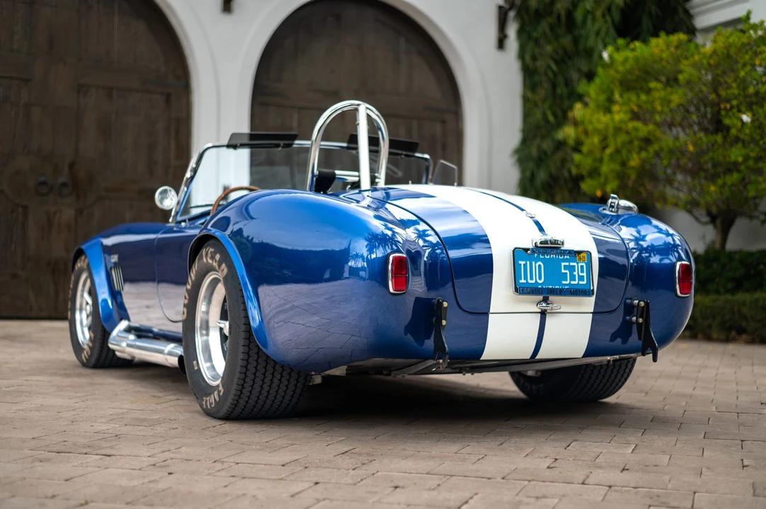 Shelby Cobra Replica - Image 16 of 31