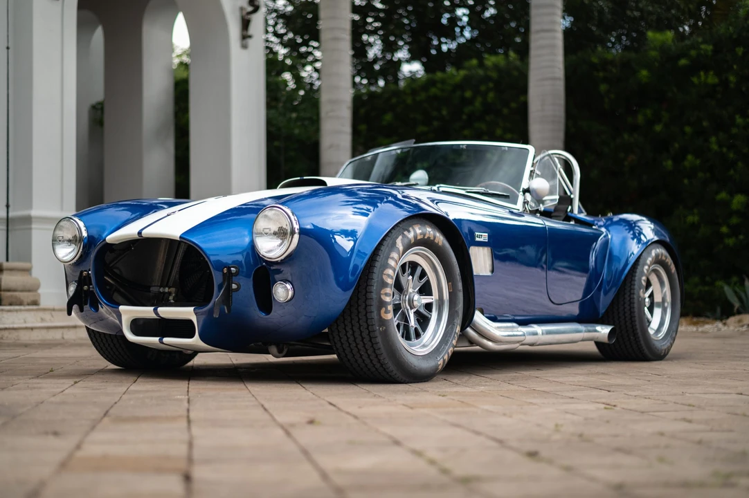 Shelby Cobra Replica - Image 5 of 31