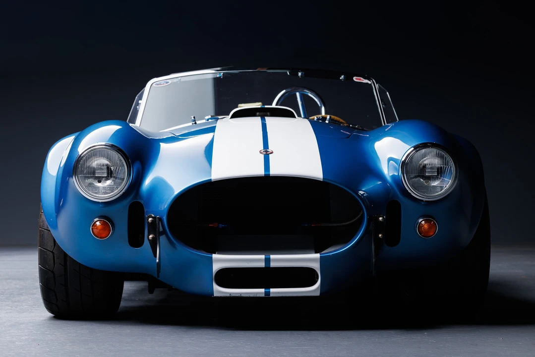 Shelby Cobra Replica - Image 4 of 31