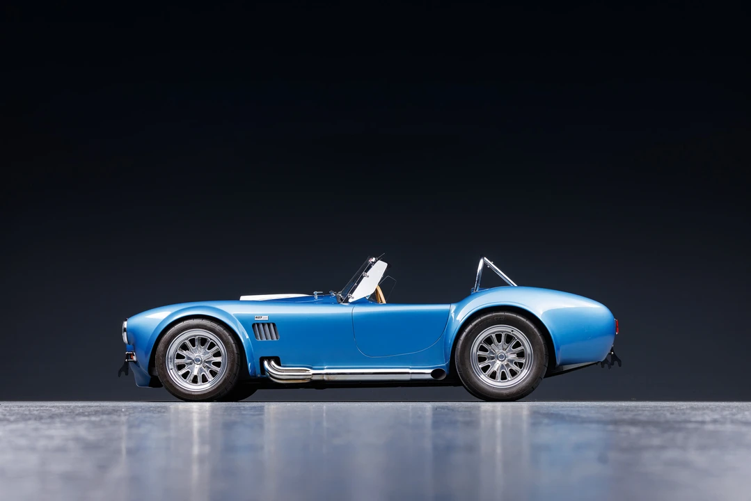 Shelby Cobra Replica - Image 13 of 31
