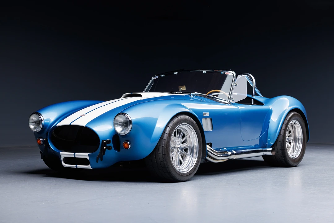 Shelby Cobra Replica - Image 3 of 31