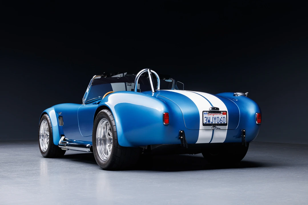 Shelby Cobra Replica - Image 12 of 31