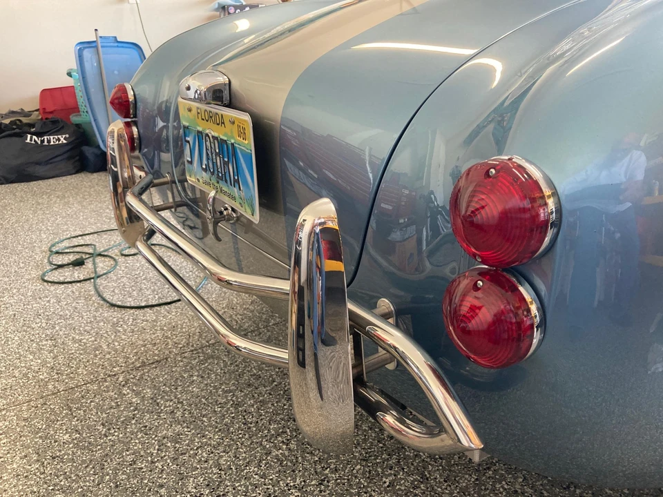 Shelby Cobra Replica - Image 27 of 31