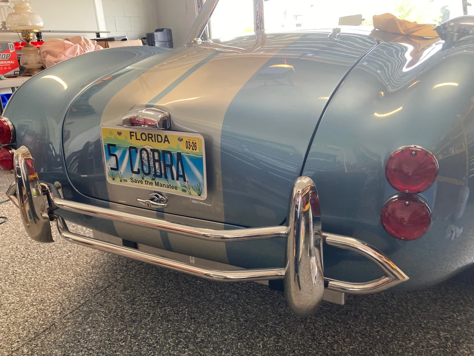 Shelby Cobra Replica - Image 28 of 31