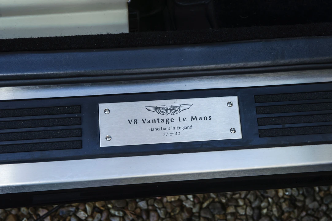 2000 Aston Martin Vantage (1993-2000) - Image 25 of 31