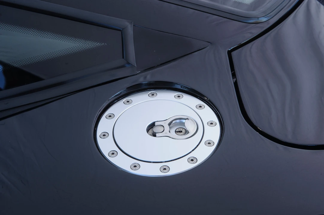 2000 Aston Martin Vantage (1993-2000) - Image 10 of 31