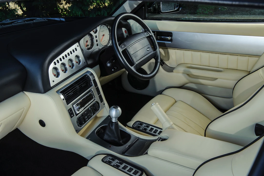 2000 Aston Martin Vantage (1993-2000) - Image 9 of 31