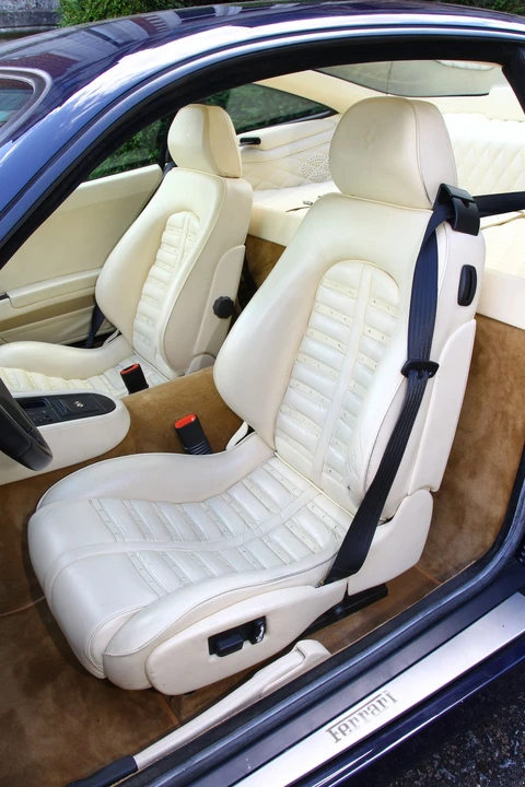 1999 Ferrari 550 Maranello - Image 11 of 28