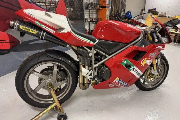2001 Ducati 996 - Image 3 of 7