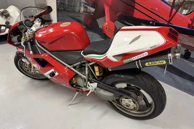 2001 Ducati 996 - Image 2 of 7
