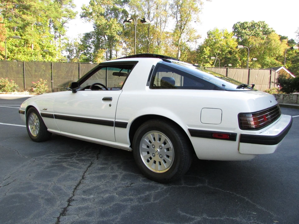 1984 Mazda RX-7 SA & FB - Image 4 of 31