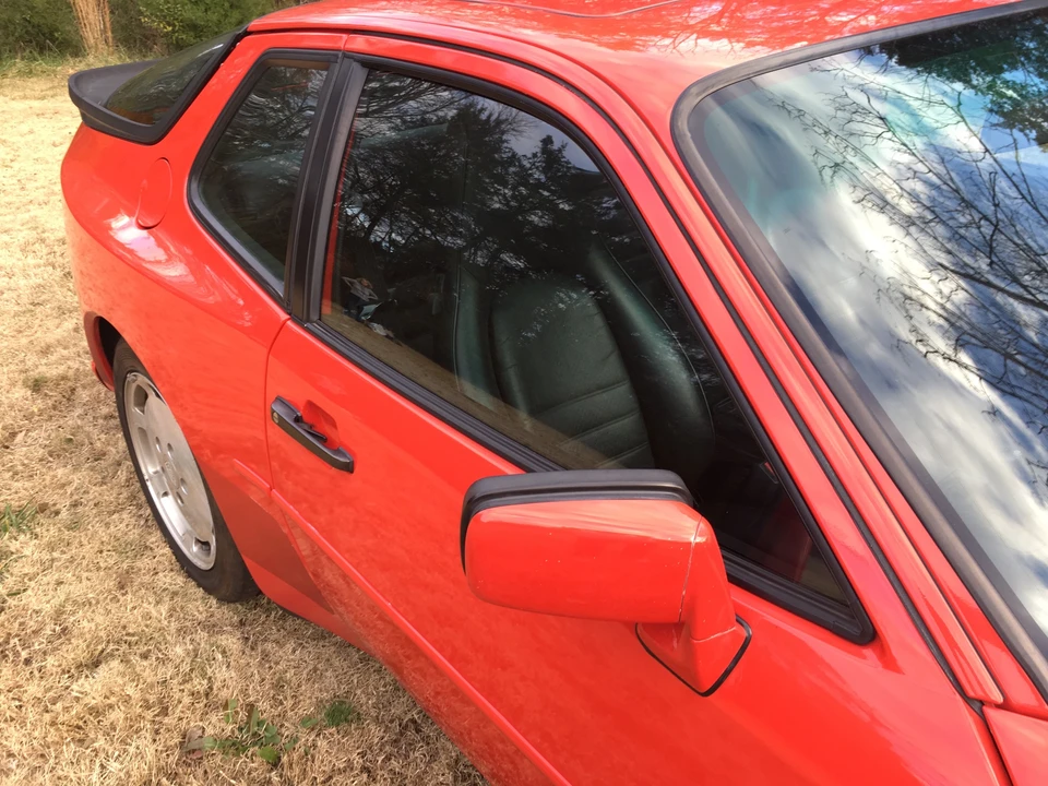 1987 Porsche 944 Turbo - Image 13 of 31