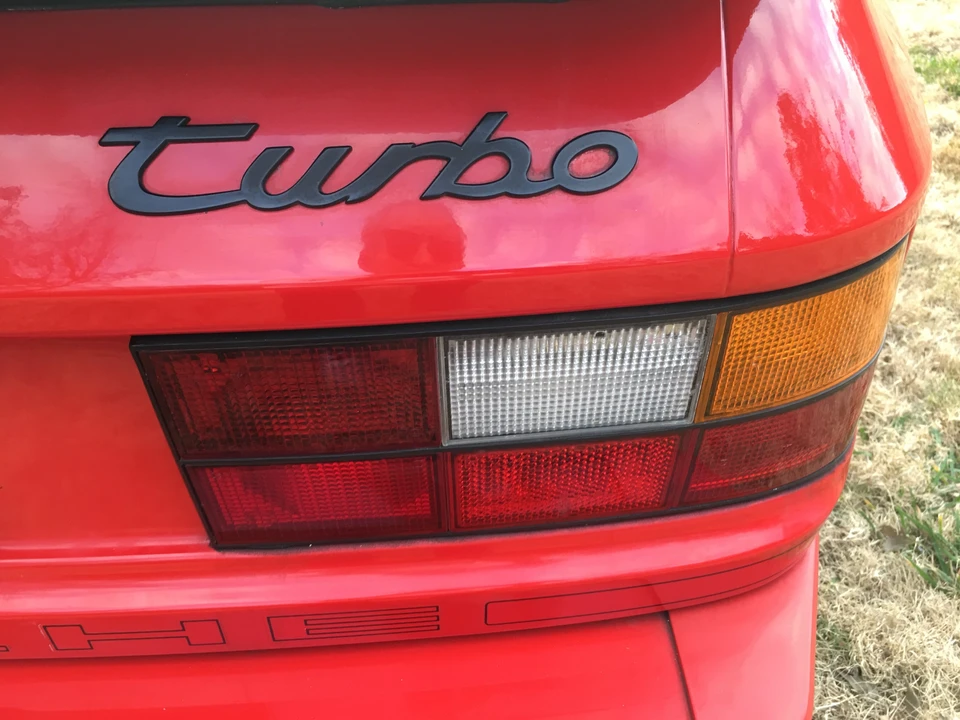1987 Porsche 944 Turbo - Image 15 of 31
