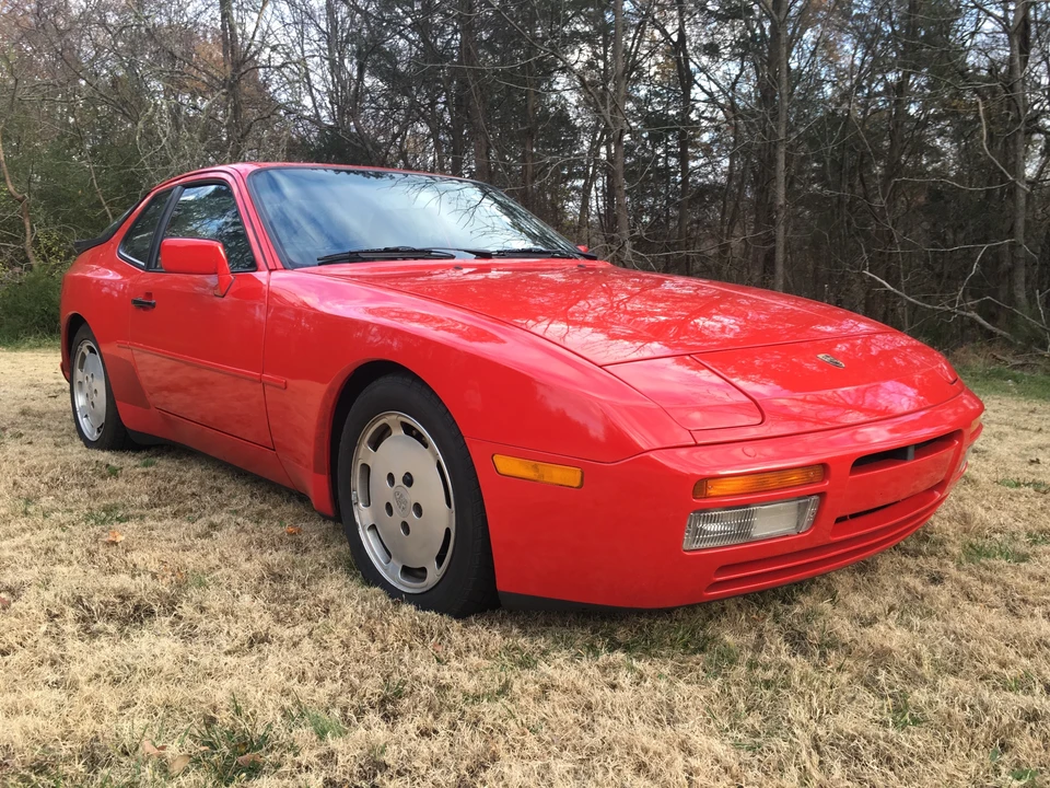 1987 Porsche 944 Turbo - Image 2 of 31