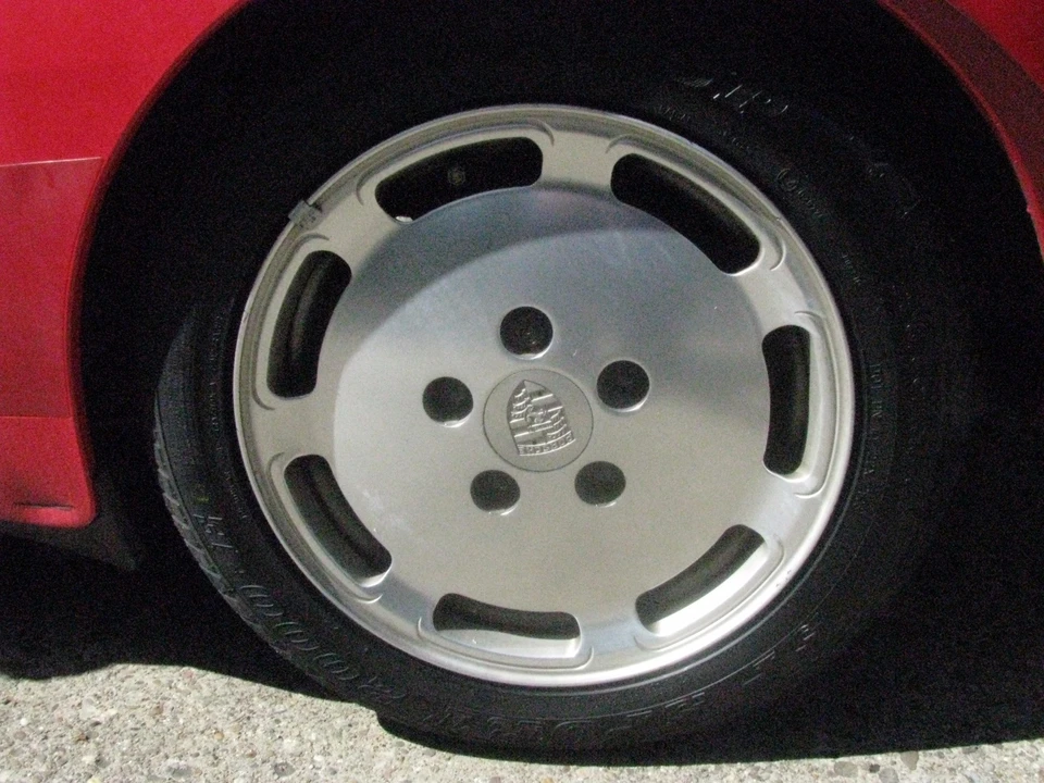 1987 Porsche 944 Turbo - Image 20 of 31