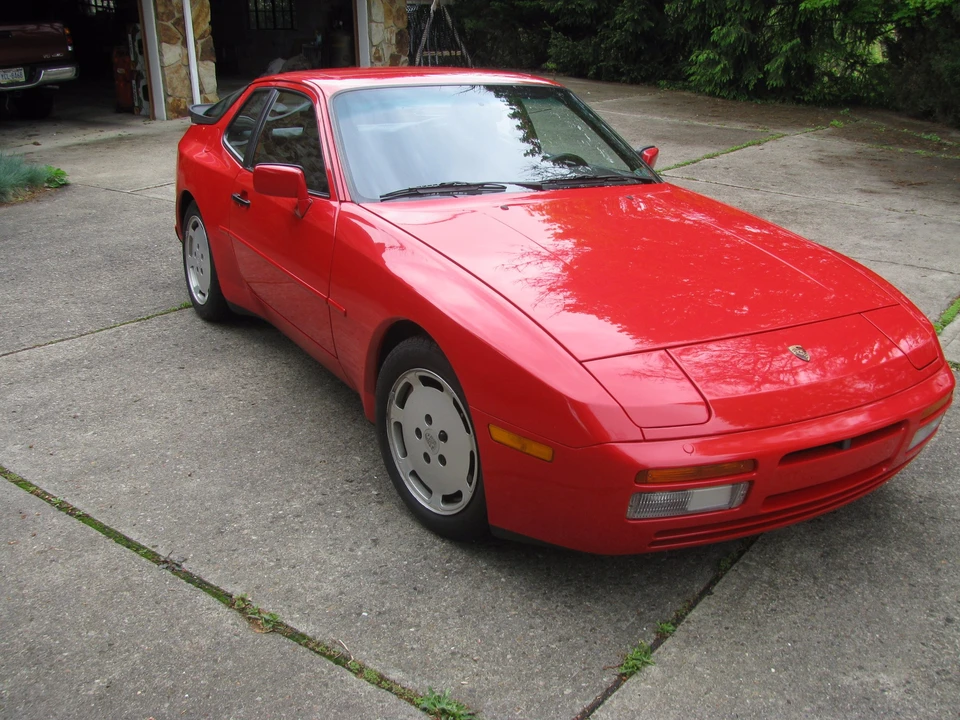 1987 Porsche 944 Turbo - Image 11 of 31