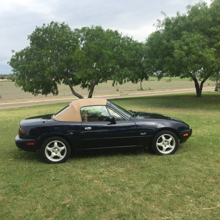 1996 Mazda NA MX-5 Miata - Image 18 of 31
