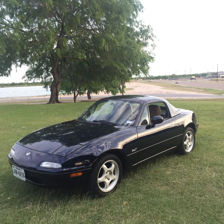 1996 Mazda NA MX-5 Miata - Image 2 of 31