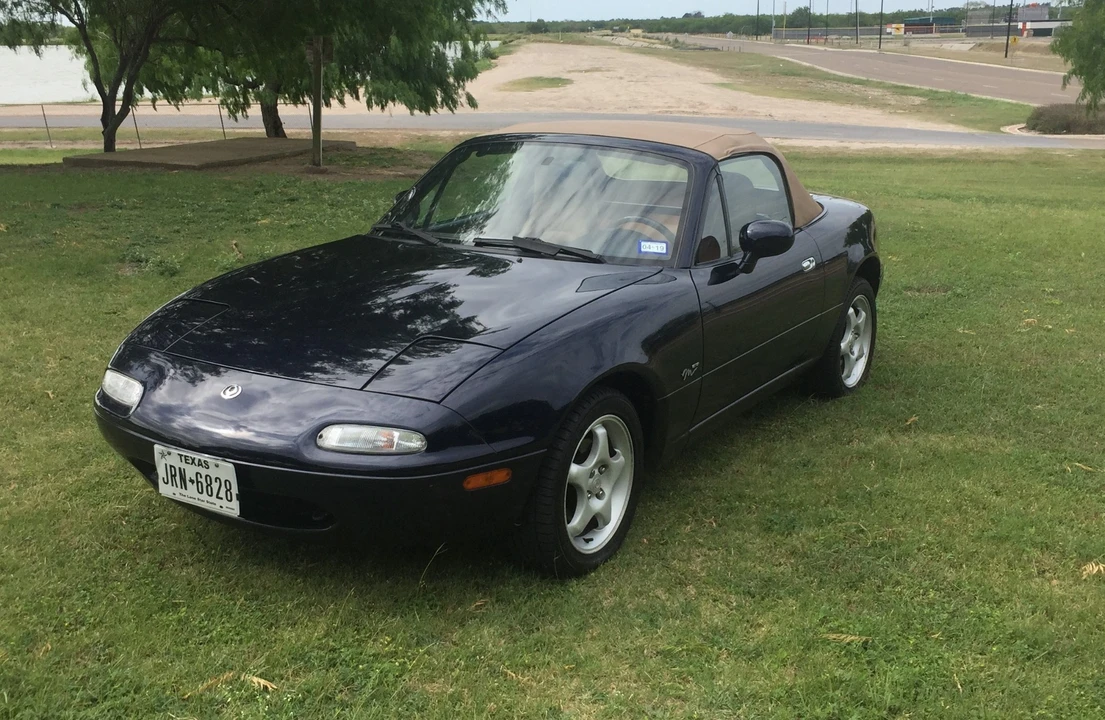 1996 Mazda NA MX-5 Miata - Image 11 of 31