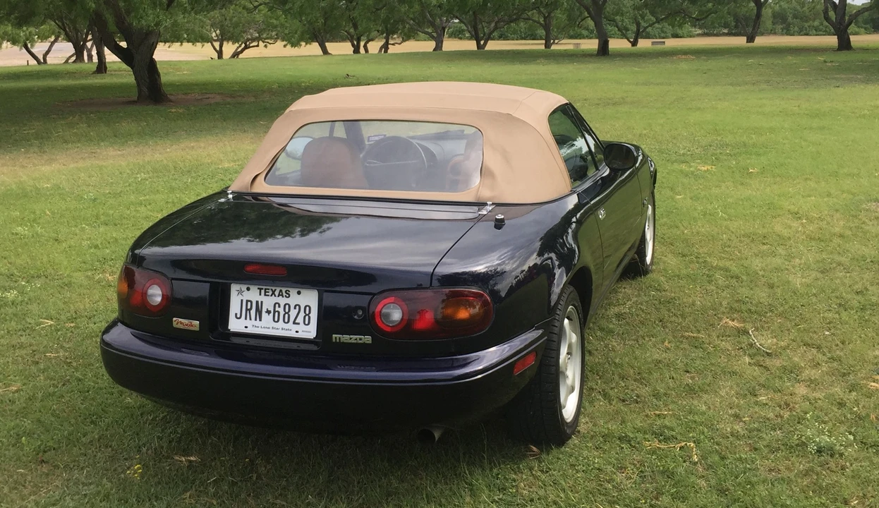 1996 Mazda NA MX-5 Miata - Image 16 of 31