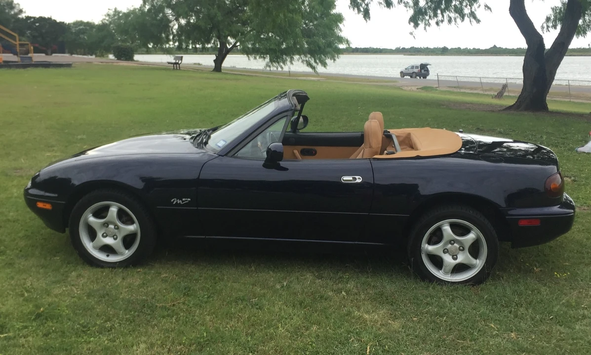 1996 Mazda NA MX-5 Miata - Image 22 of 31