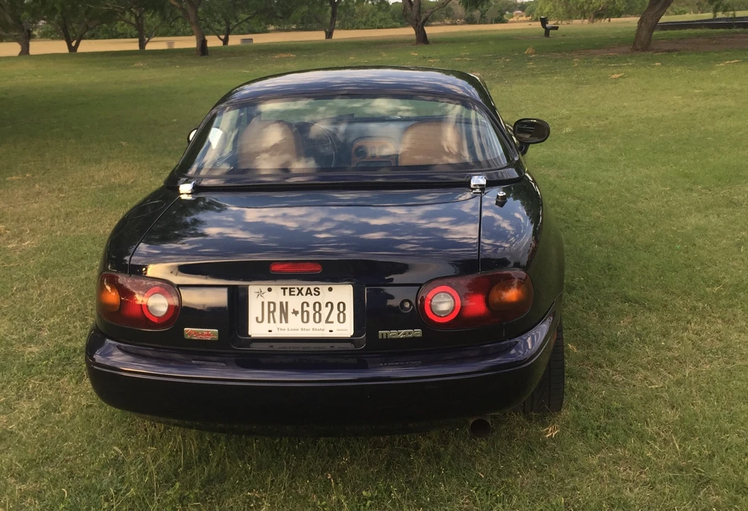 1996 Mazda NA MX-5 Miata - Image 5 of 31