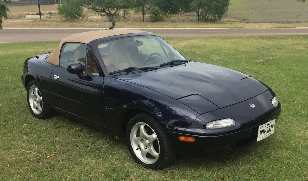 1996 Mazda NA MX-5 Miata - Image 20 of 31