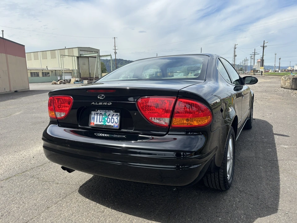 1999 Oldsmobile Alero - Image 14 of 31