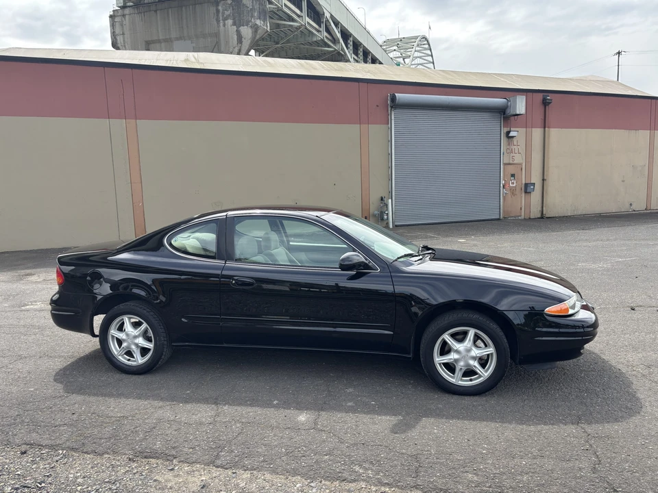 1999 Oldsmobile Alero - Image 19 of 31