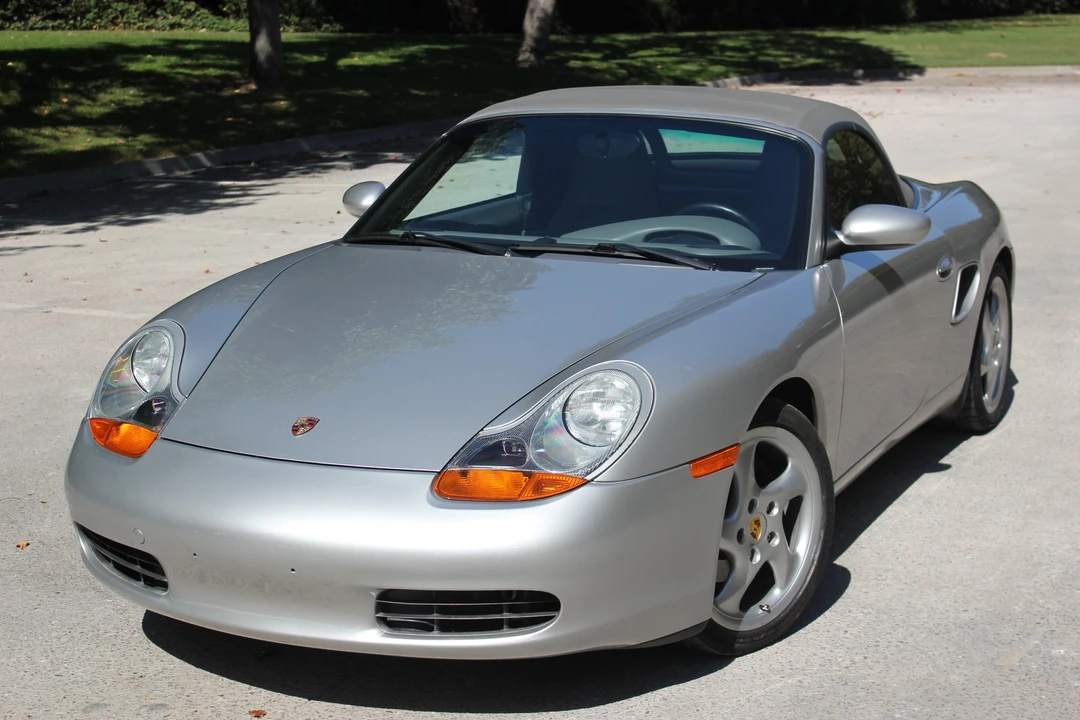 2001 Porsche 986 Boxster - Image 2 of 31
