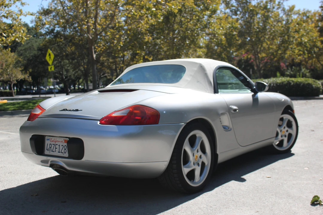 2001 Porsche 986 Boxster - Image 7 of 31