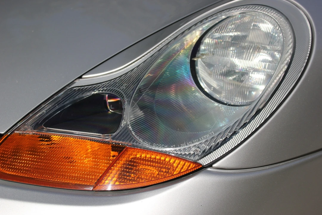 2001 Porsche 986 Boxster - Image 30 of 31