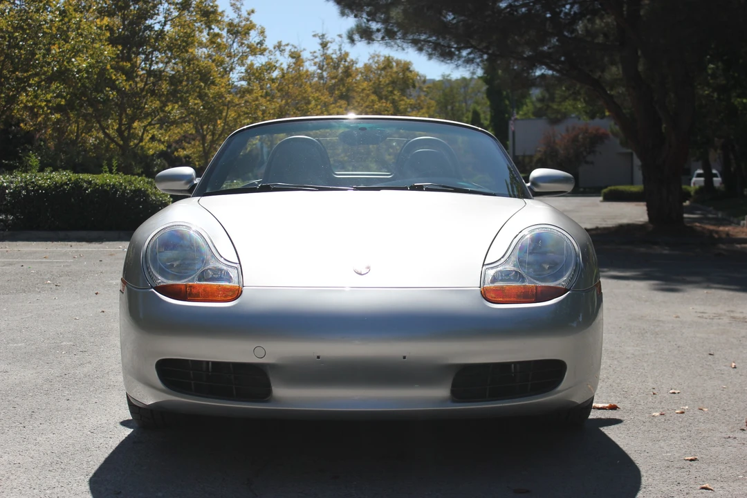 2001 Porsche 986 Boxster - Image 15 of 31