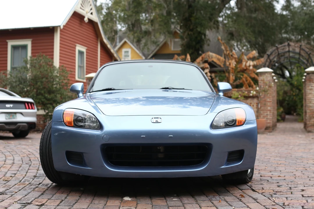 2002 Honda AP1 S2000 - Image 2 of 31