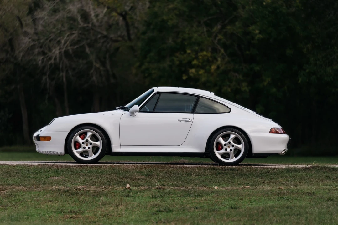 1998 Porsche 993 Carrera 4S - Image 9 of 31
