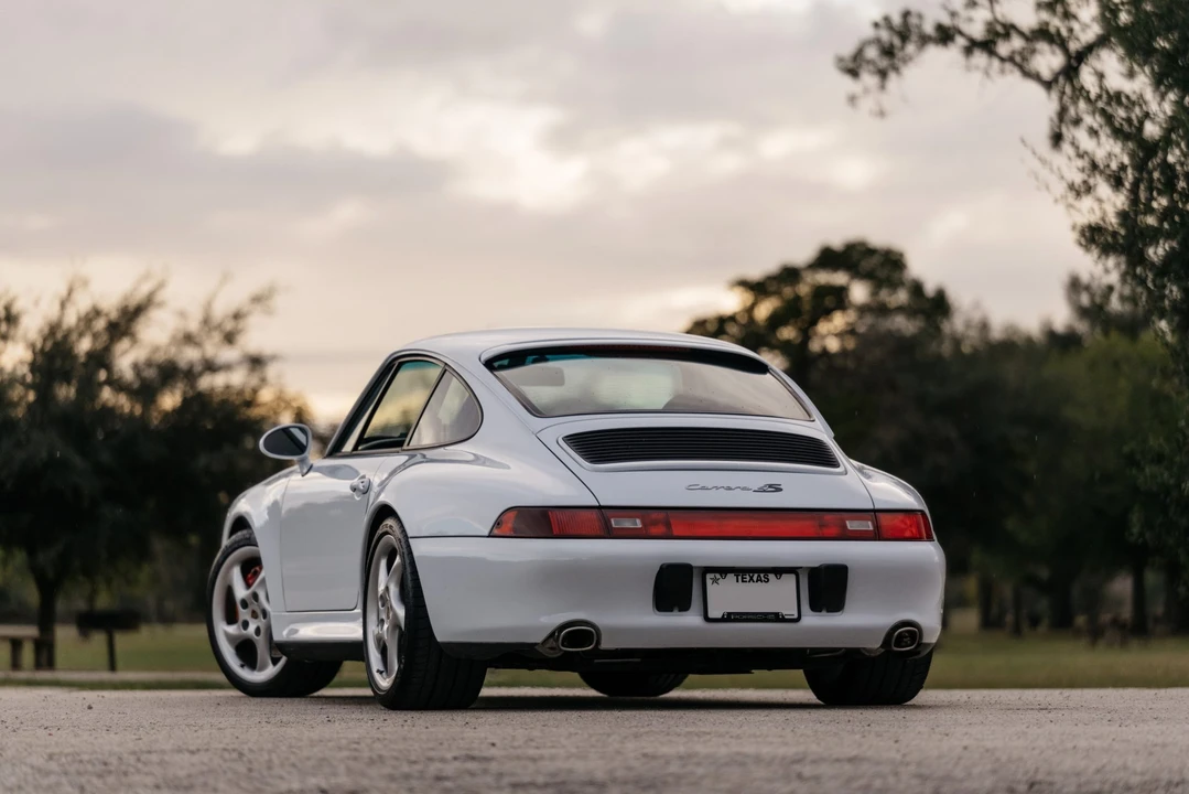 1998 Porsche 993 Carrera 4S - Image 13 of 31