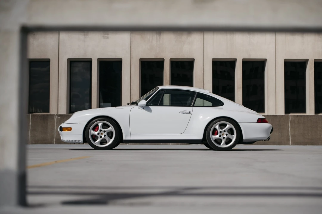 1998 Porsche 993 Carrera 4S - Image 23 of 31
