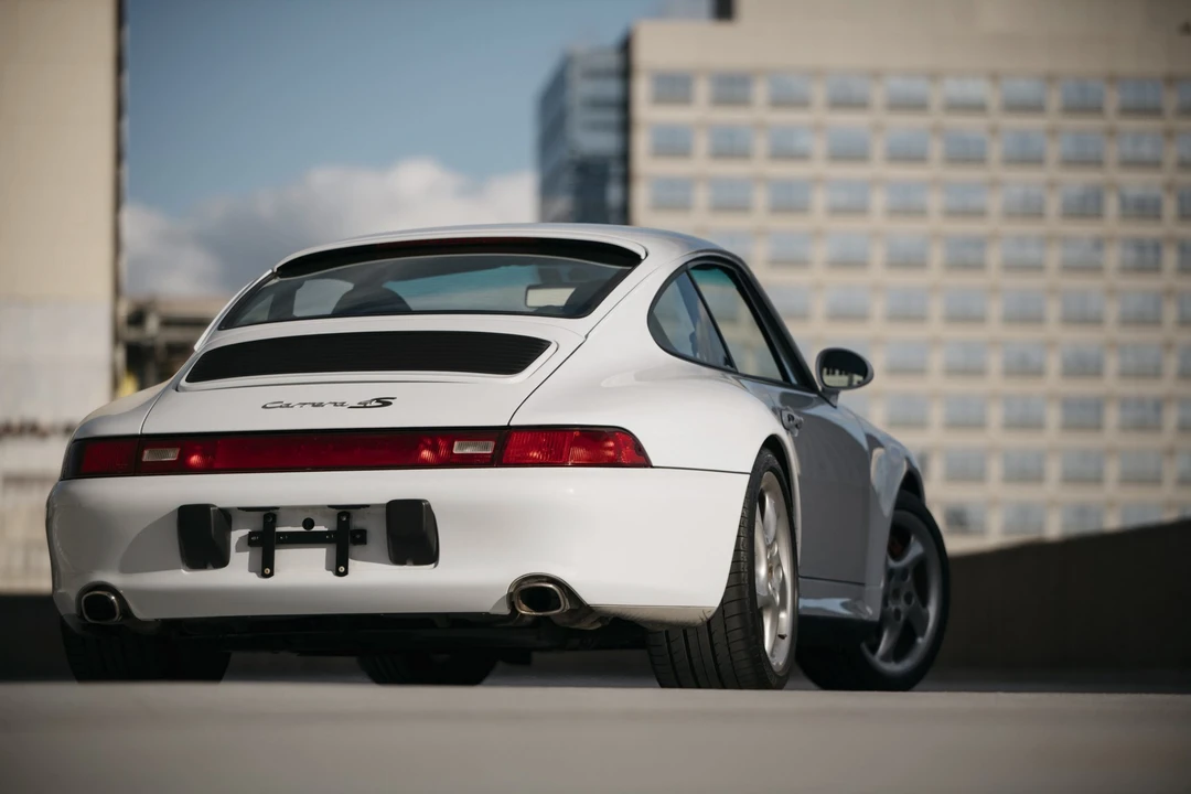 1998 Porsche 993 Carrera 4S - Image 27 of 31