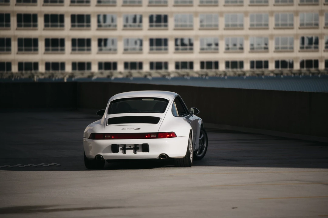 1998 Porsche 993 Carrera 4S - Image 11 of 31