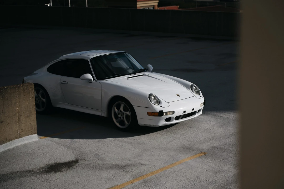 1998 Porsche 993 Carrera 4S - Image 15 of 31