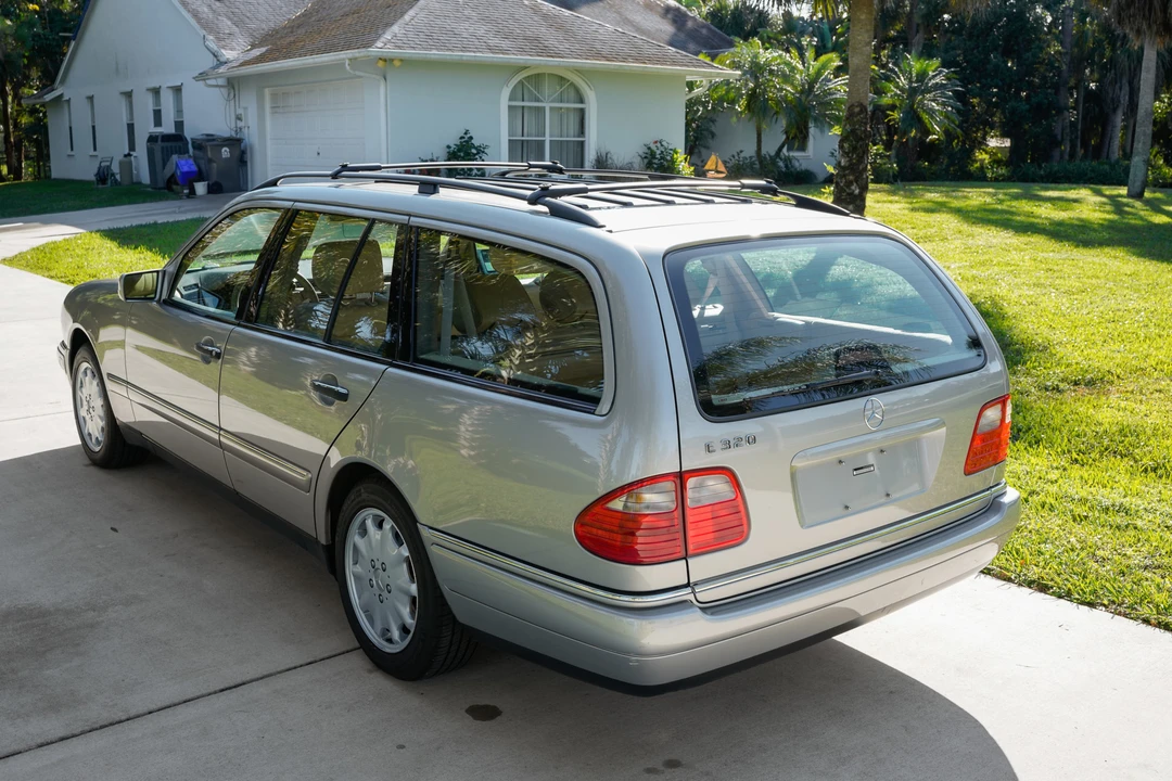 1998 Mercedes-Benz W210 E-Class - Image 11 of 31