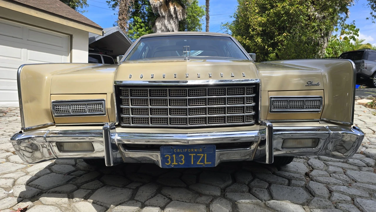 1973 Lincoln Continental 5th Gen - Image 15 of 31